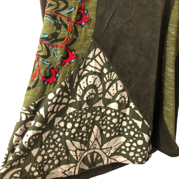 Green Boho Top - Leopards & Roses Velvet Tunic - Picture 4 of 10